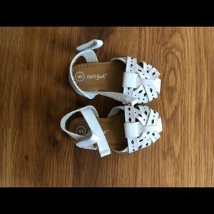 Cat and jack white Sandals size 5t